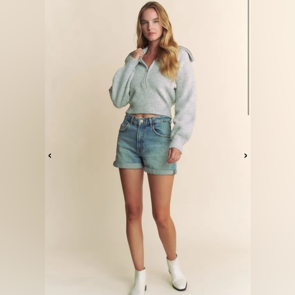 Hers & Mine Zip Up Crop Sweater - Picture 4 of 12